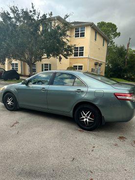 2010 Toyota Camry LE