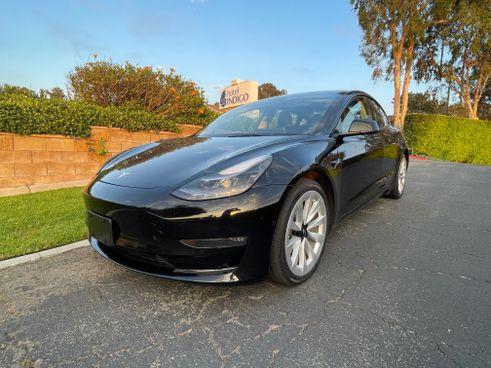 2022 Tesla Model 3 Long Range Dual Motor All-Wheel Drive