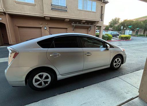 2015 Toyota Prius 3