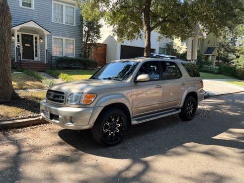 2003 Toyota Sequoia SR5 V8