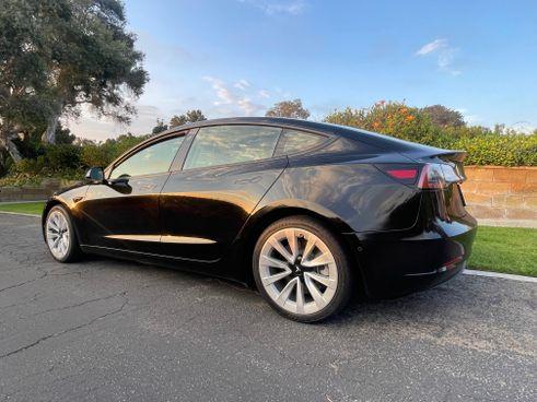 2022 Tesla Model 3 Long Range Dual Motor All-Wheel Drive