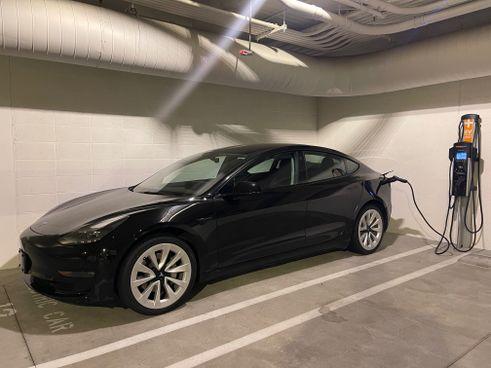 2022 Tesla Model 3 Long Range Dual Motor All-Wheel Drive